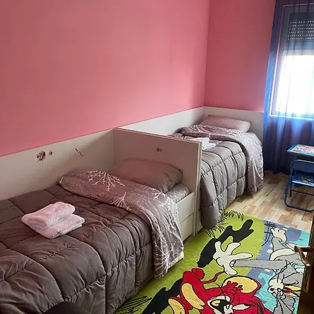 Apartment Family 1